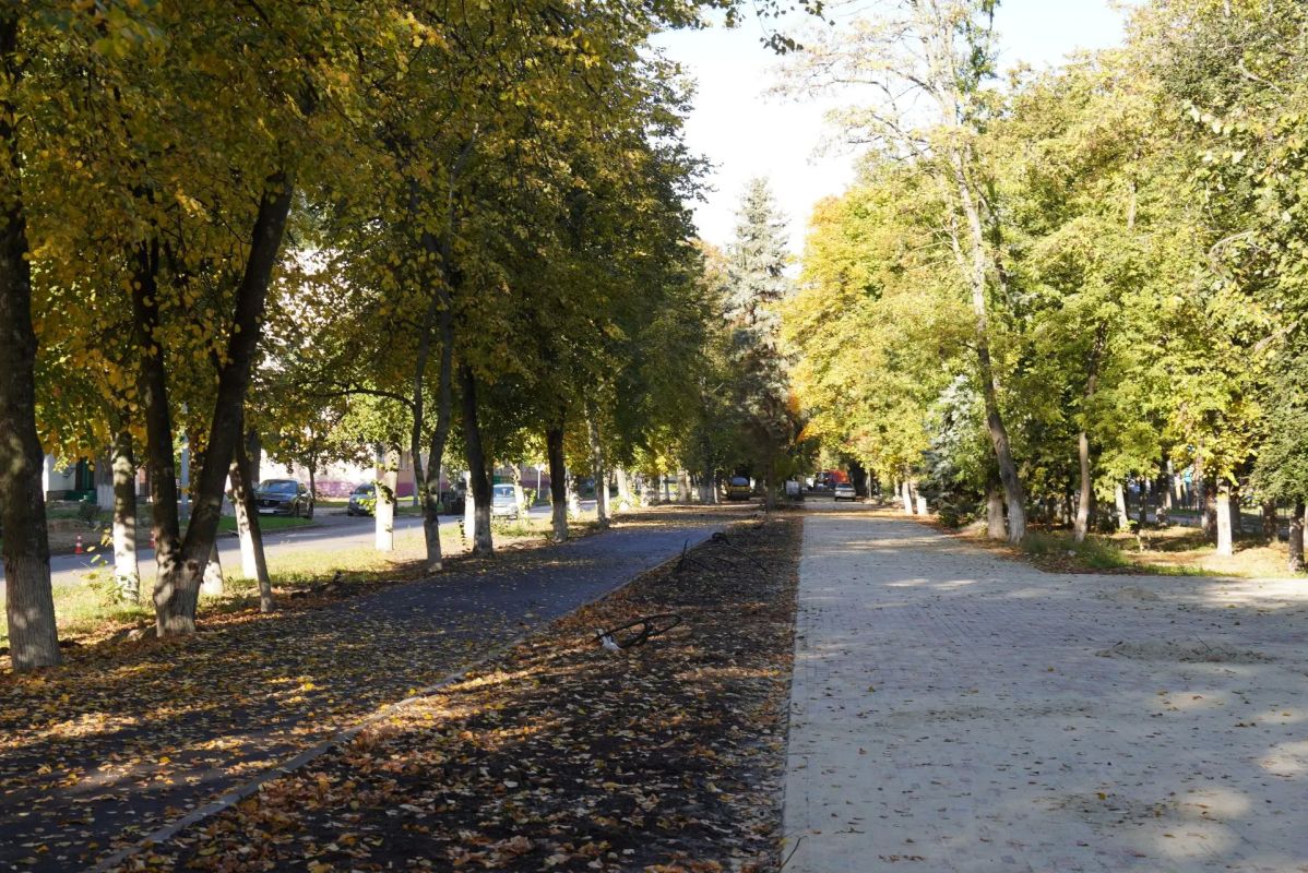 Игорь Корпунков: В рамках работ по благоустройству проспекта Коммунистический, на участке первой очереди пешеходной зоны уже реализованы несколько важных этапов