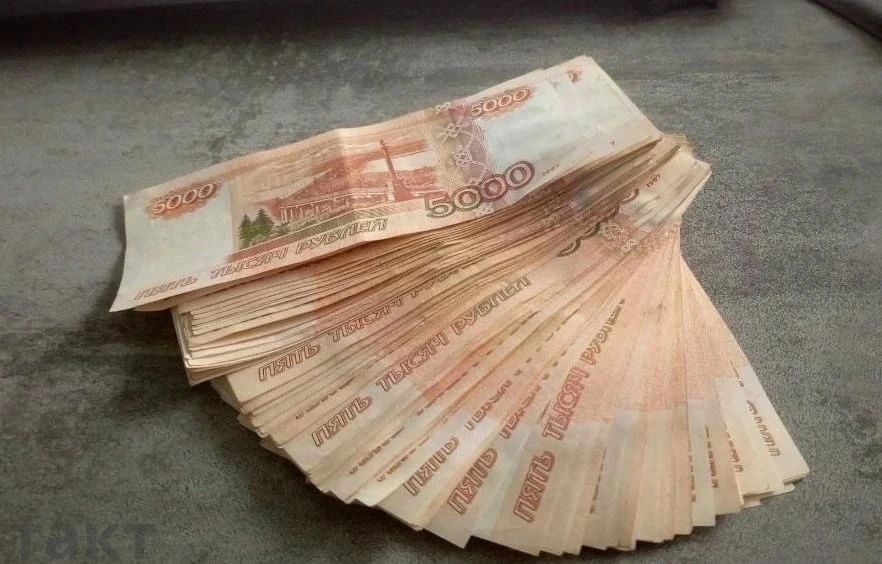 В Курской области с января по июль 2026 года средняя зарплата составила 81 548 рублей