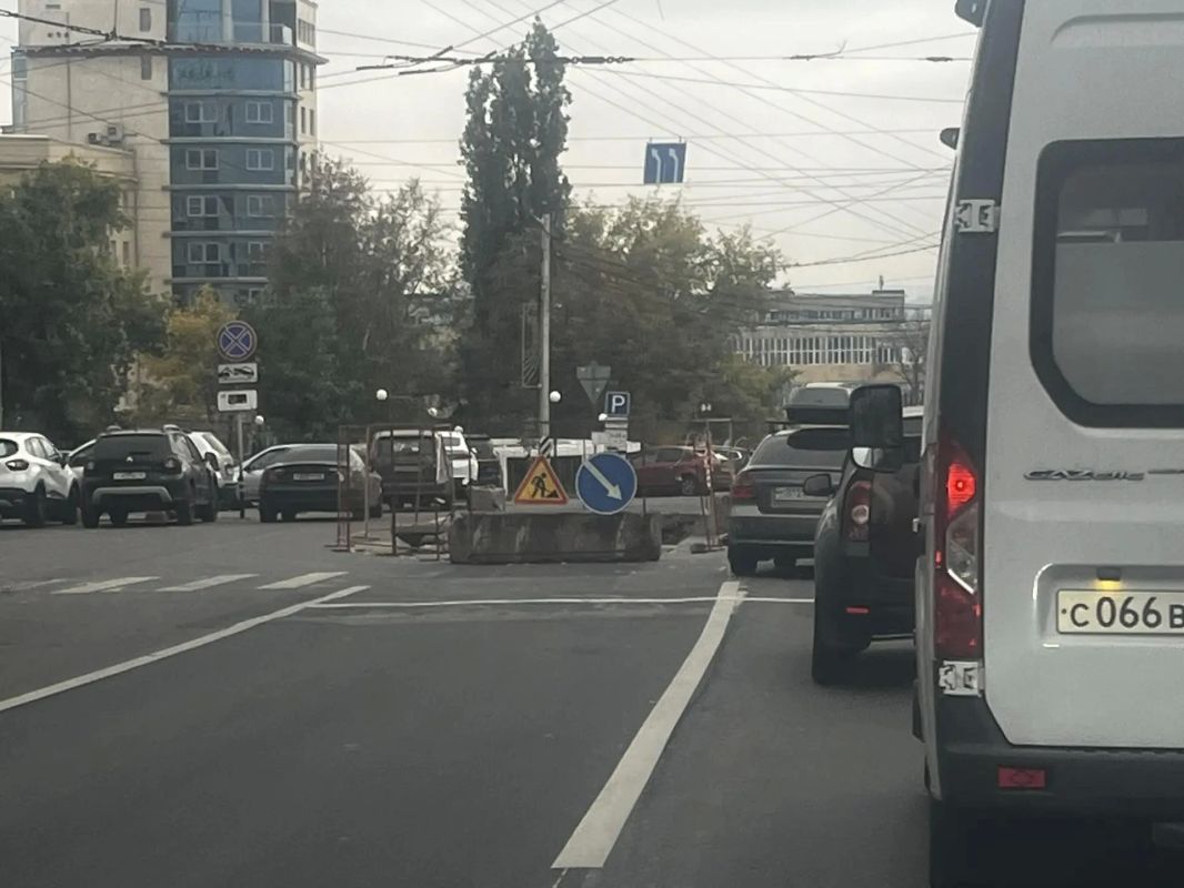 В центре Курска на Радищева появился новый раскоп