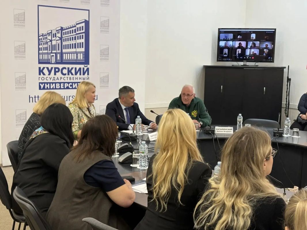В Курске прошёл семинар по психологической помощи детям, переживающим утрату