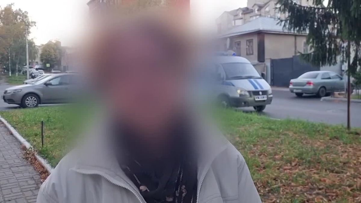 Потерявшей 2 миллиона курянке мошенники звонили даже в полиции