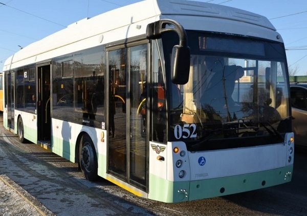 В Курске обрыв провода привел к изменению маршрутов троллейбусов