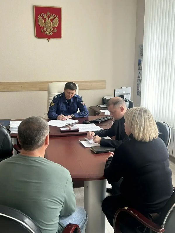 Заместитель прокурора Курской области Александр Лосев провел совместный прием граждан по вопросам жилищно-коммунального хозяйства