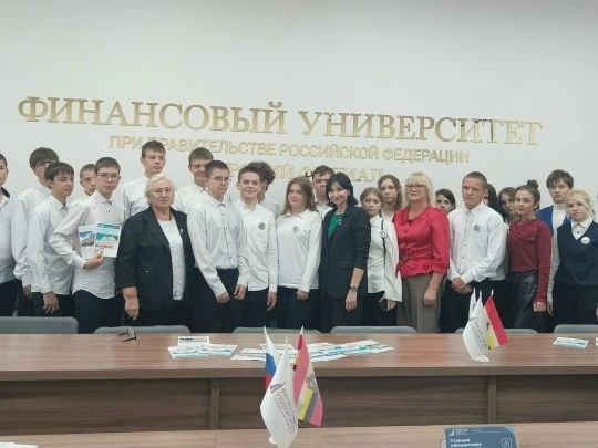 Неделя профориентации в Новопоселёновской школе!