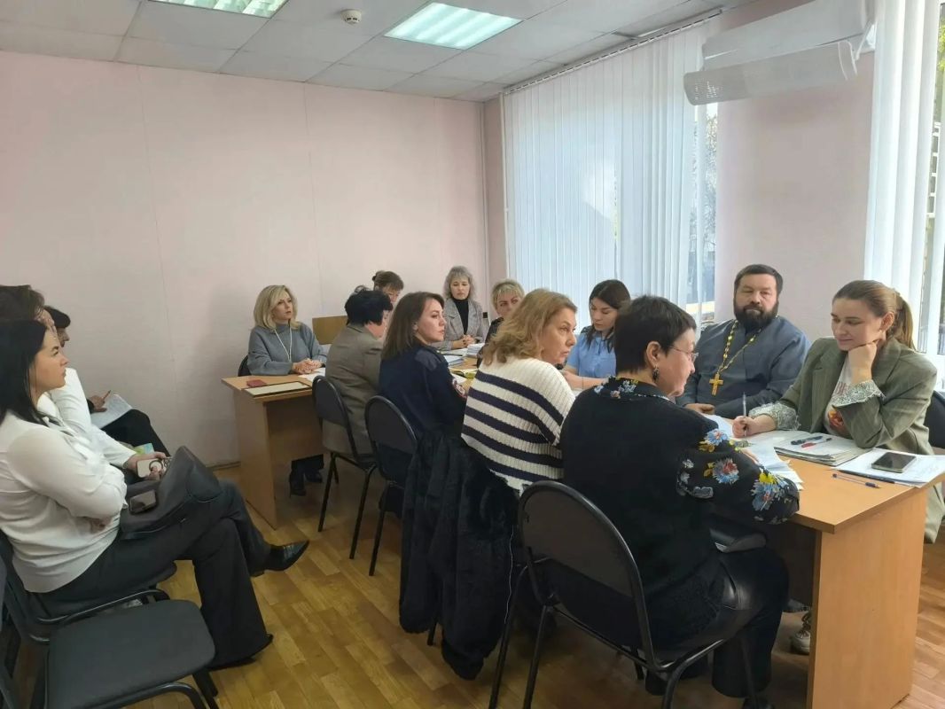 В Сеймском округе Курска прошло заседание комиссии по делам несовершеннолетних