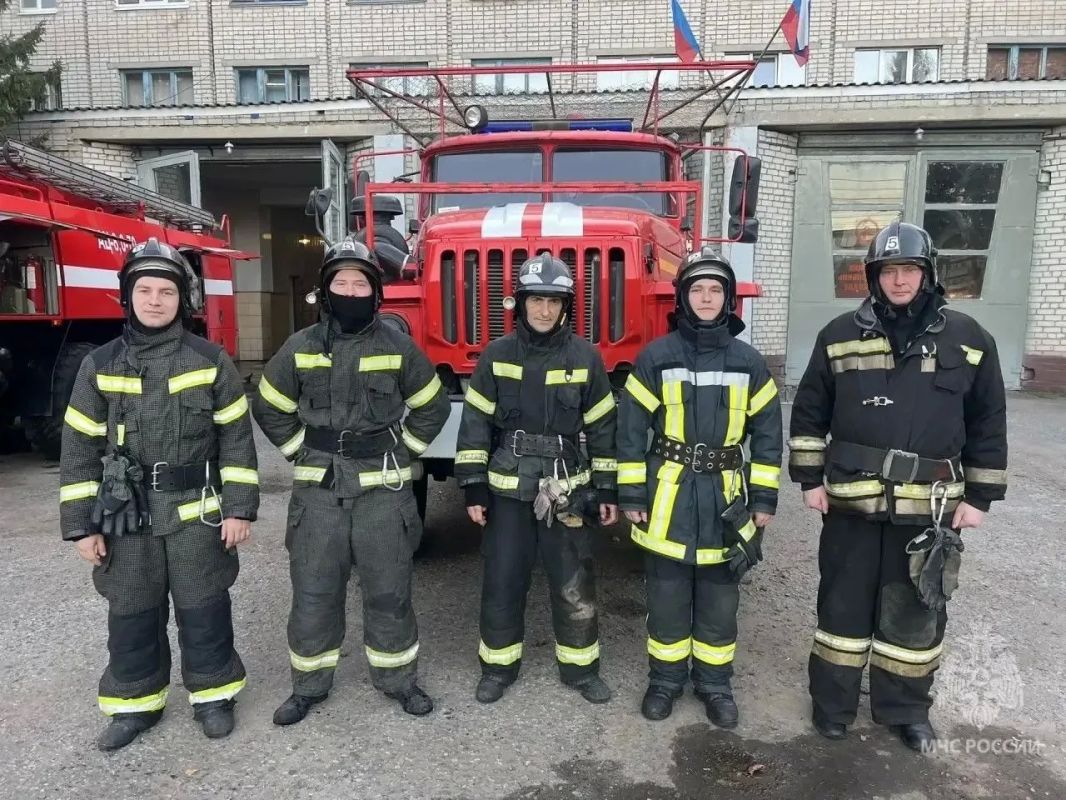 Курские пожарные спасли и эвакуировали больше 30 человек