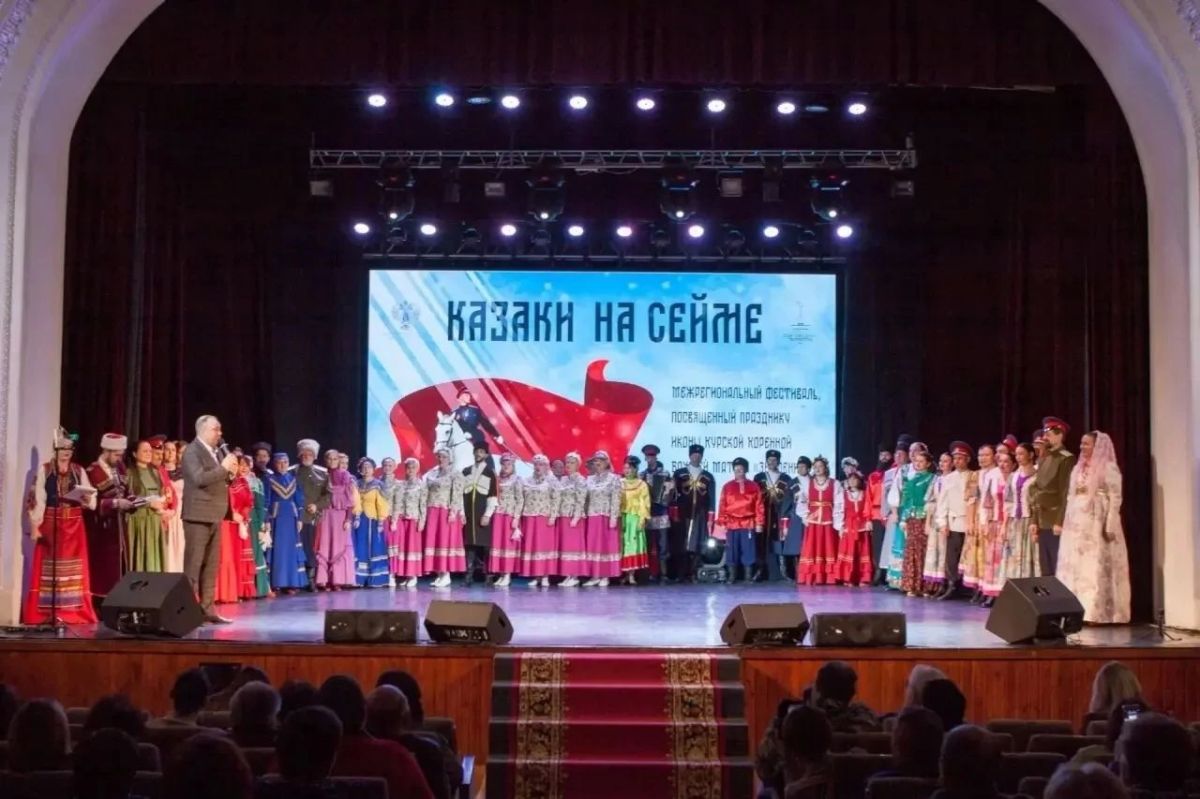 В Курске на фестивале «Казаки на Сейме» споёт Павел Арламов — солист театра «Русская песня» Надежды Бабкиной