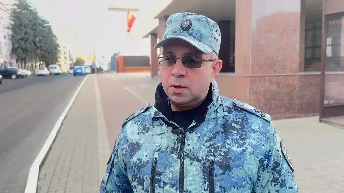 В Курске после тусовки на Театральной площади подростков могут поставить на учет