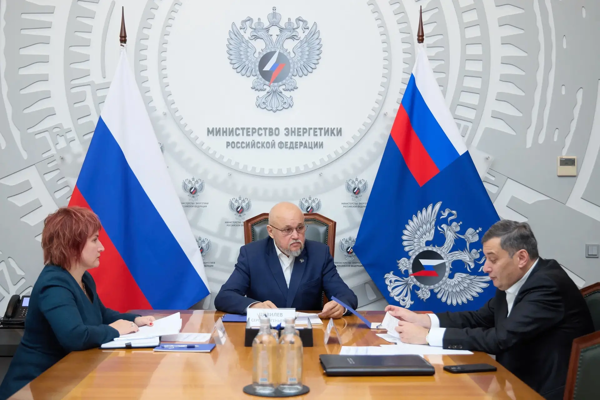 Губернатор Александр Хинштейн встретился министром энергетики России Сергеем Цивилёвым