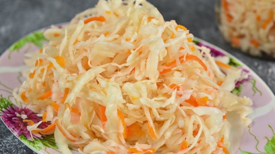 Как всего за три дня приготовить идеальную квашеную капусту: простой рецепт