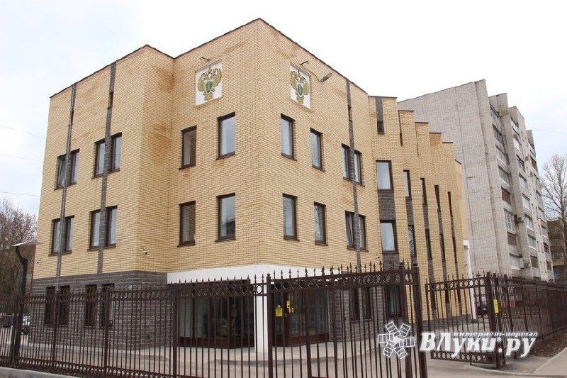 Пенсионный фонд не прав: великолучанин восстановил трудовой стаж через суд