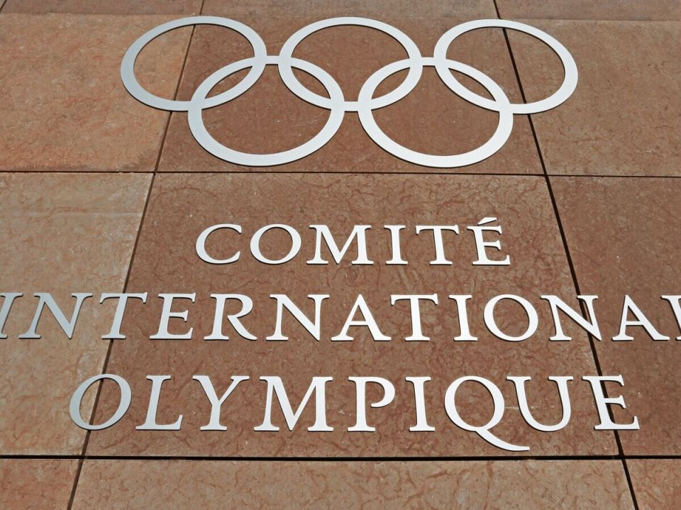 МОК сохранил рекомендации по участию российских спортсменов в международных соревнованиях