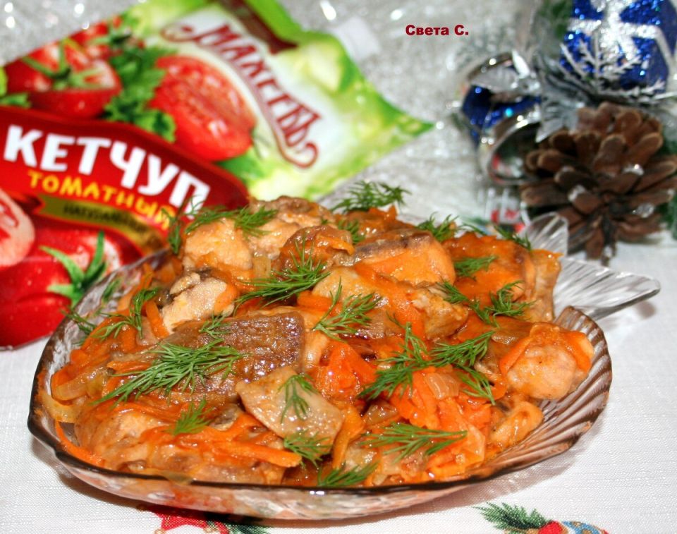 Лосось с овощами в томатном соусе: идеальное праздничное блюдо за 30 минут