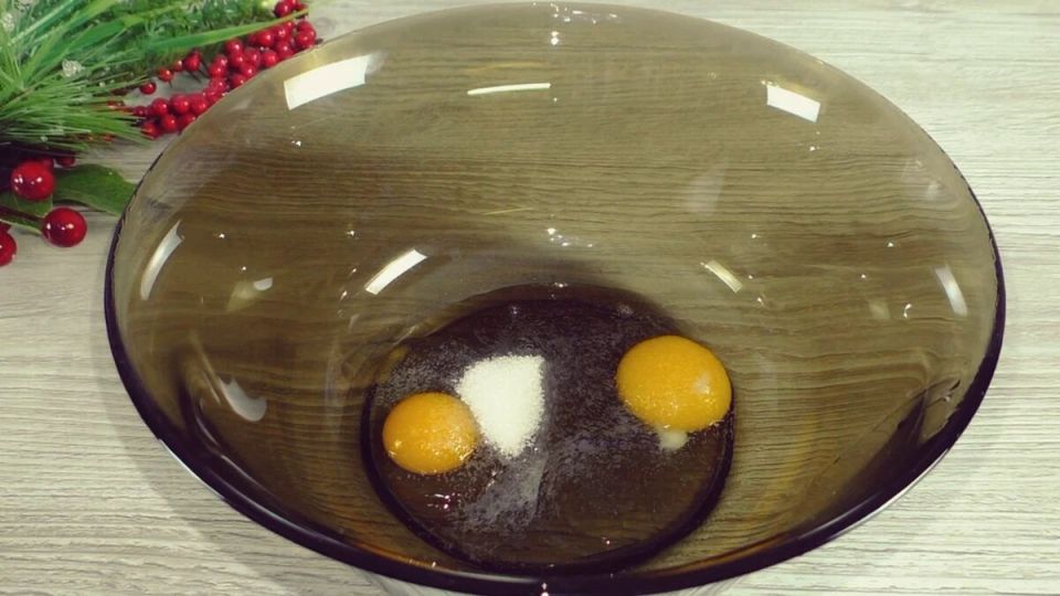 Новый взгляд на завтрак: быстрые и вкусные колбасные оладьи за 10 минут