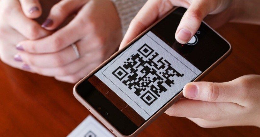 Оплата через qr-код: Россия переходит в безналичное будущее